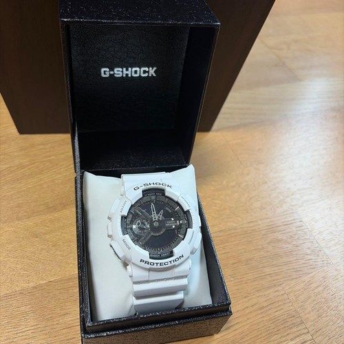 Montre blanche pour - , homme