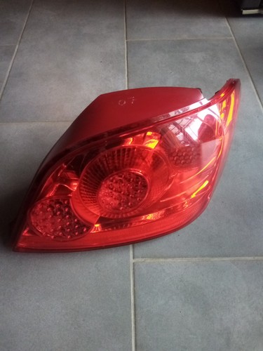 Feu arrière droit peugeot - feu, 307