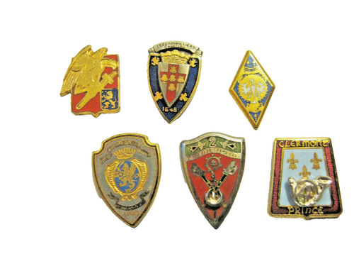 Lot insignes boutonniere - insignes,
