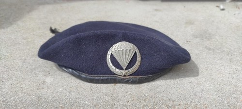 Rare béret compagnie