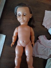 2 Prtites Poupées Bella Avec Garde Robe