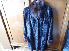 Manteau de fourrure  st