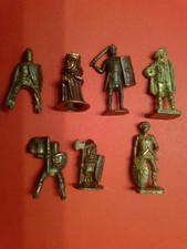 Lot 7 Figurines Métal KINDER