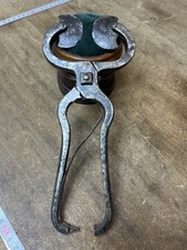 Outil Ancienne pince a Sucre