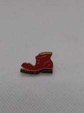 Chanzy Cordonnerie Pins