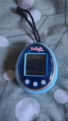 Rare vintage tamagotchi - rare,