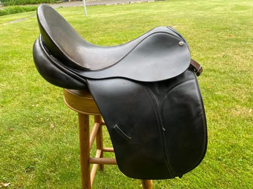 County dressage saddle - dressage,