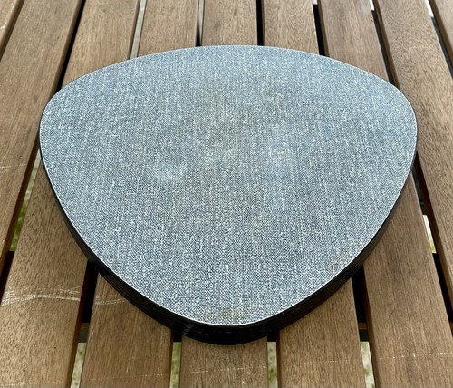 Dessous plat formica gris - de,