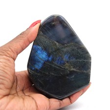 Pierre en Labradorite polie naturelle 370gr 95mm Madagascar
