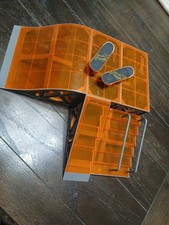 Circuit Board Tony Hawy Skate Park Set with 2 Finger Skate boards