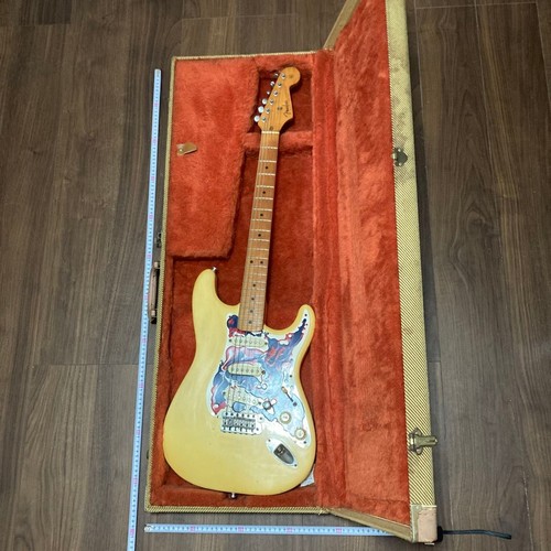 Guitare électrique fender - guitare,