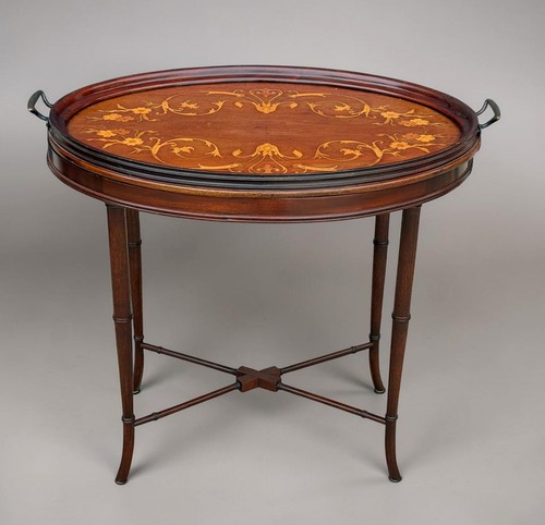 Petite table thé - petite, a