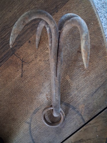 Ancien grappin puits - ancien,