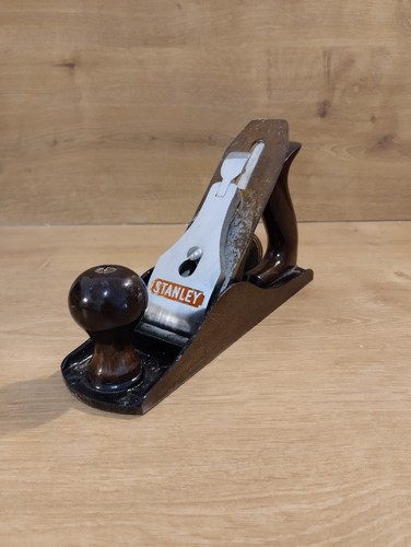 Ancien rabot plane a bois - plane,