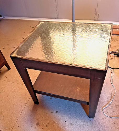 Petite table appoint - petite, bois