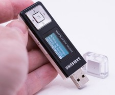 Lecteur MP3 Samsung YP-U2 - Noir/Blanc