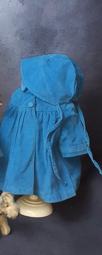 Ancien manteau bonnet - et,