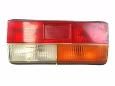 Feu arriere principal droit