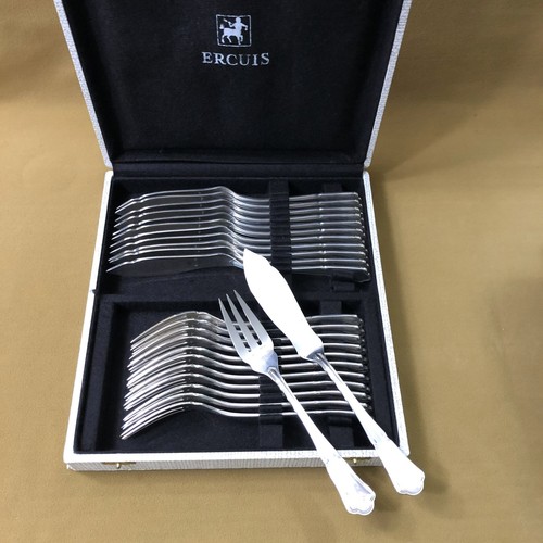 Ménagère couverts à - ménagère,