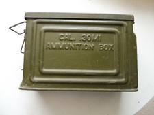 ANCIENNE CAISSE A MUNITIONS 30