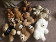 STUNNING PLUSH BEARS CUDDLY