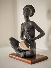 Sculpture Africaniste Femme