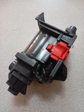 7313251441 Infuseur Boîtier