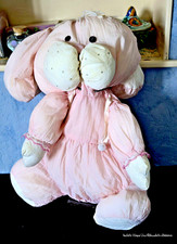 Lapin rose style  Puffalump