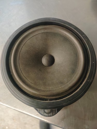 Haut parleur porte - porte, audi