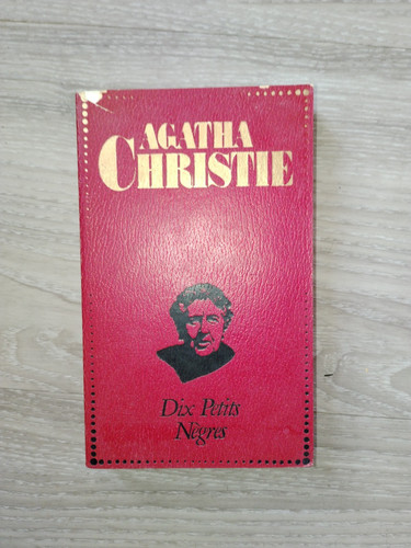 Livre dix petits nègres - petits,
