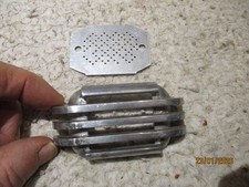 1 Cache en Aluminium de Sortie