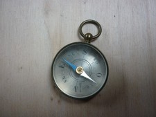 ancienne boussole en laiton soldat poilu guerre 14-18 ww1