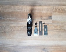 Ancien rabot d'établi à