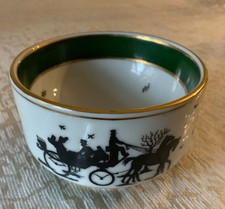 vide poche sur porcelaine de