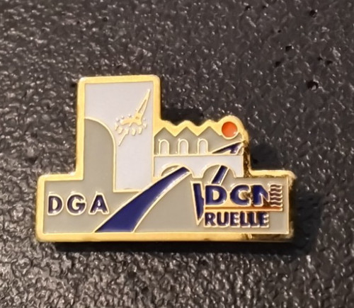 Pin militaire armée dga - armée,