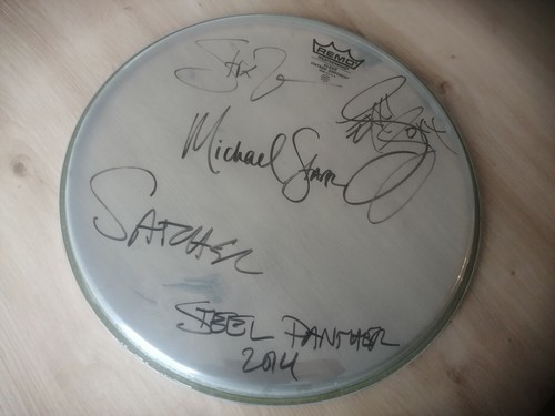 Fully signed steel panther - signed,