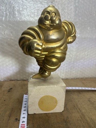 Sculpture michelin signé - sculpture,