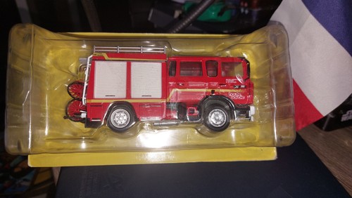 Camion pompiers renault - pompiers, 1/43