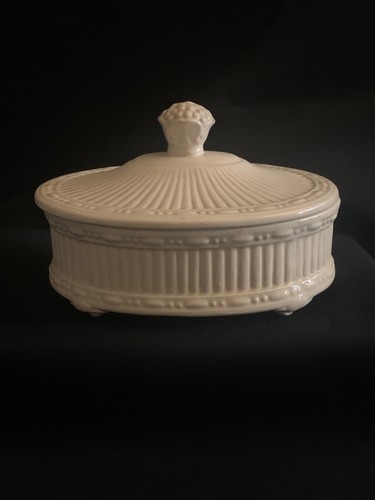Bonbonniere faience blanche - bonbonniere,,