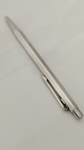 Stylo caran ache - stylo, ecridor
