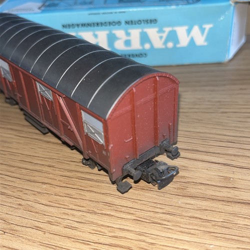 Märklin 4627 wagon couvert - 4627,