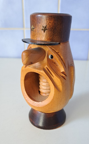 Ancien casse noix noisettes - casse, /