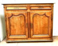 bahut deux portes moulurées