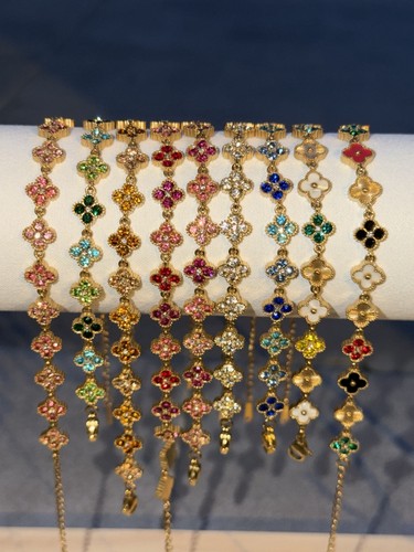 Lot bracelets femme dorés