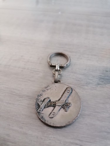 Porte clef avion biplan - porte, (biplan