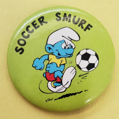 Vintage 1980 soccer button - vintage,