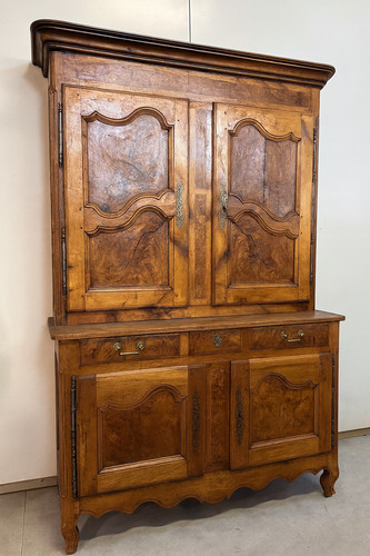 Buffet bressan deux - bressan, a