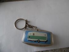 1 car keychain caravan caravelair Paris Sud Massy (green strip)
