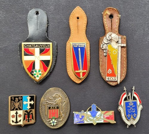 Superbe lot insignes - superbe,