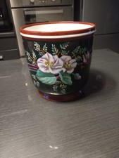 Cache Pot En Faience